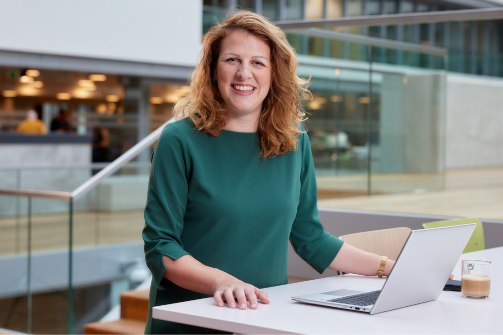 Portret van Rianne, financieel specialist bij het ministerie van Financiën