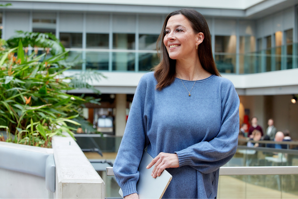 Portret van Tamara, parlementair ondersteuner bij het ministerie van Financiën