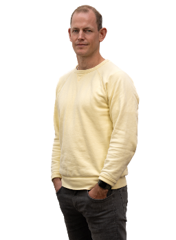 Vrijstaand portret van Erik Boer, adviseur bouwfysica & duurzaamheid bij het Rijksvastgoedbedrijf