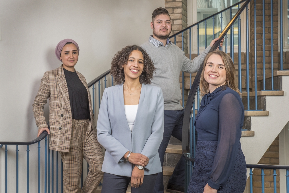 Groepsfoto Soumaya Norika Ryan Janis